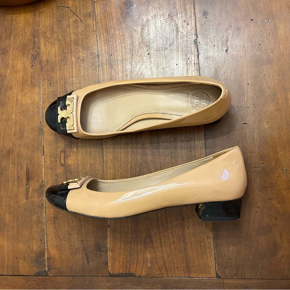 Tory Burch flats